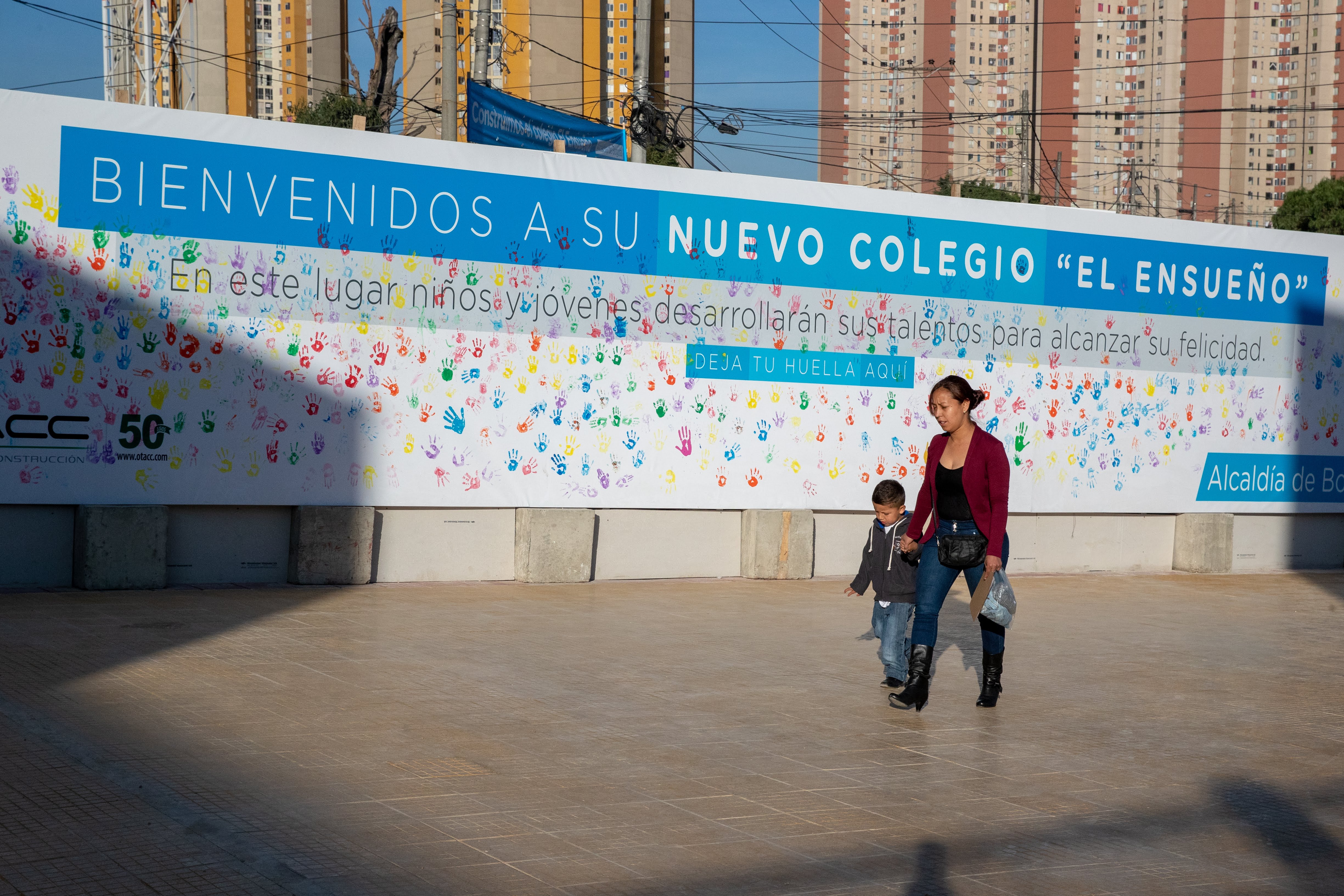 Entregaron el colegio El Ensueño, ofrece 1.000 cupos a los niños de Ciudad Bolívar. Además, cuenta con modernas instalaciones para actividades deportivas y culturales.-Foto: Andrés Sandoval