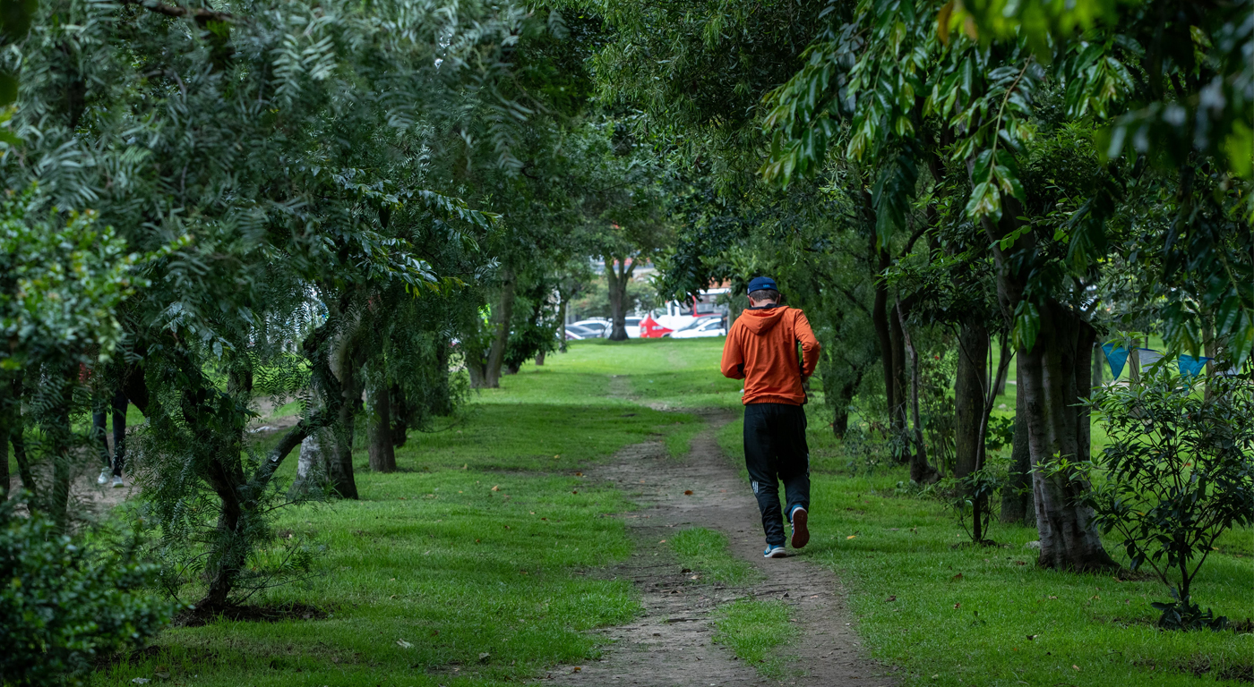 Alameda del río Fucha recuperada para uso de la comunidad - Foto: Alcaldía de Bogotá.