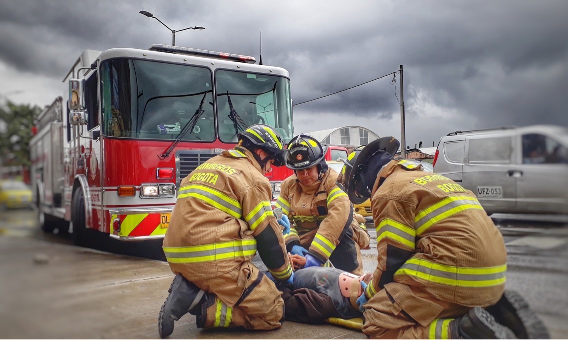 Los Bomberos de Bogotá la han acompañado a través de su historia