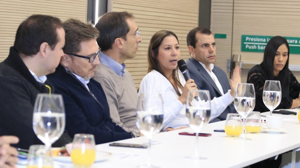 Ana María Zambrano, gerente de la Terminal de Transporte de Bogotá