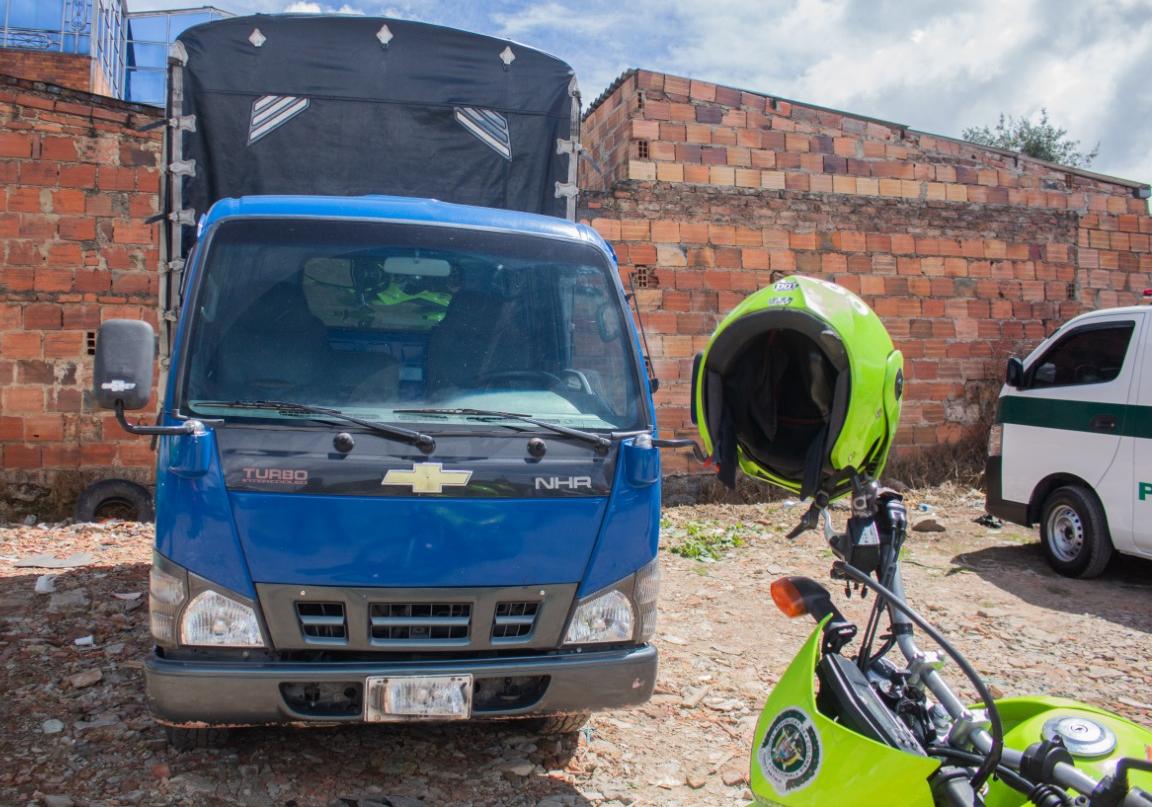 Camión que había sido robado en Bosa y luego transportado hasta San Cristobal fue recuperado por autoridades de esta localidad