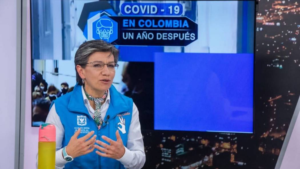 Imagen de la Alcaldesa en entrevista.