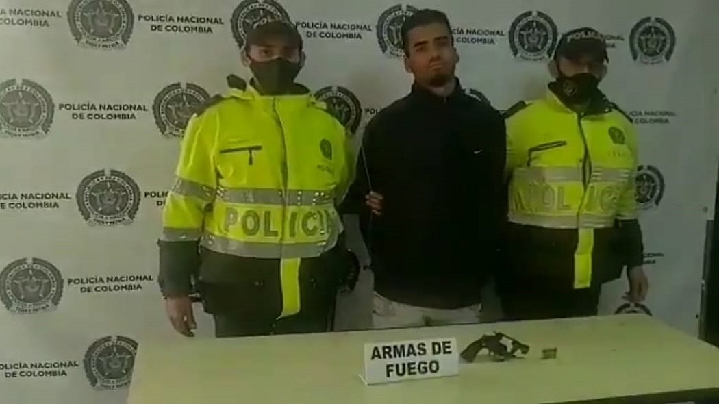 En su poder le fue hallado un revólver calibre 38