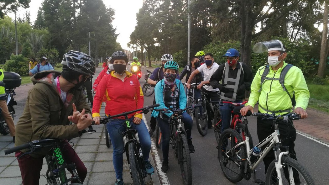 El Distrito trabaja con colectivos de biciusuarios y sonsejeros locales de la bici para mejorar la seguridad en la ciudad.