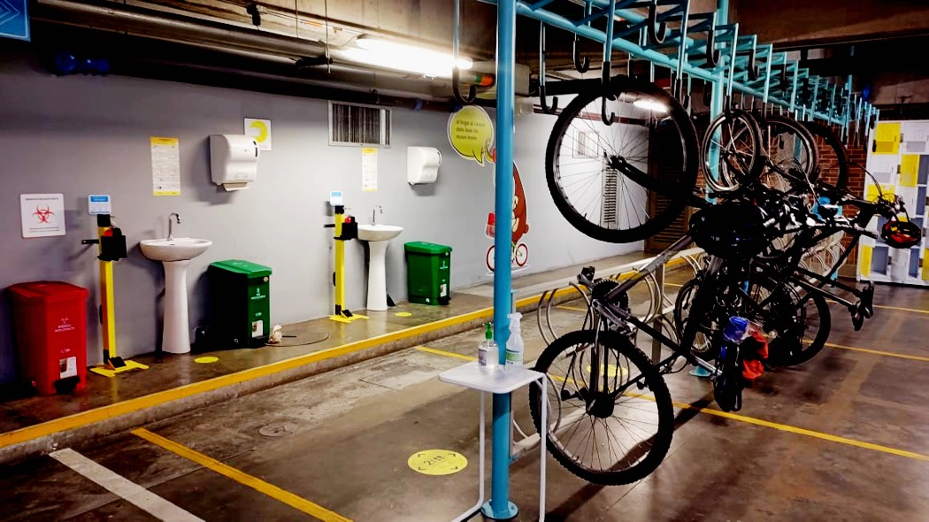 Bicicletas en la universidad de los Andes.