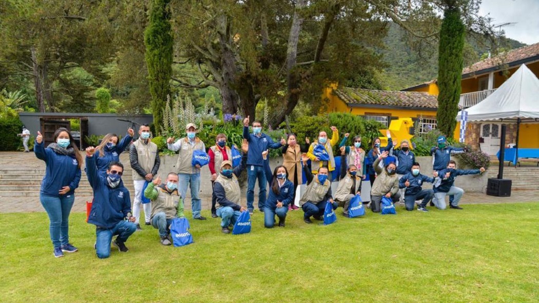 Bajo el lema: "Bogotá, un Destino que reconoce la labor de sus Guías de Turismo” la entidad realizó un reconocimiento a su trabajo. Foto: IDT.