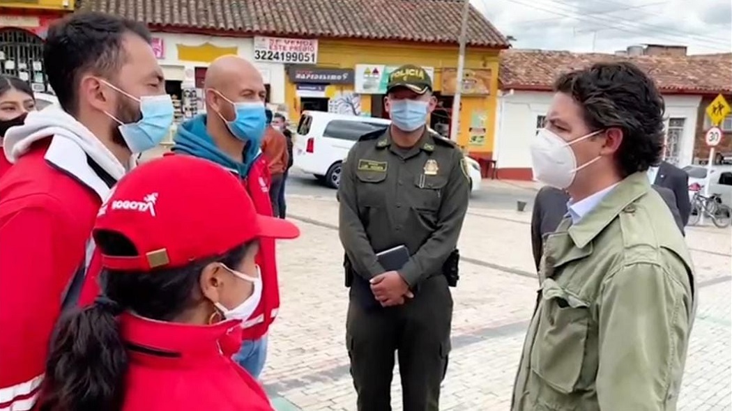 El alcalde de Suba, Julián Moreno, acompañó la visita del nuevo secretario de Seguridad, Aníbal Fernández de soto.