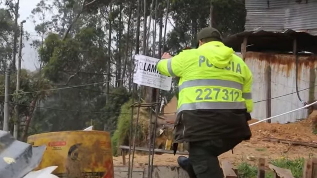 Sellamiento policía