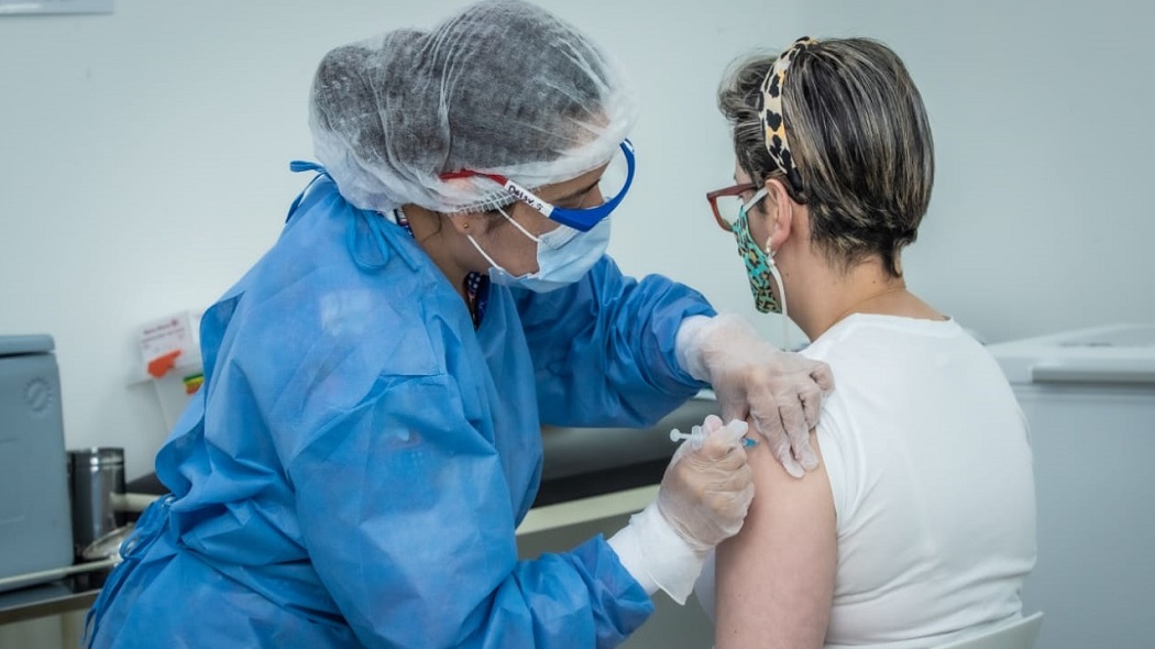 Secretaría de Salud pide que conserve la calma y se respete a los equipos de vacunación.