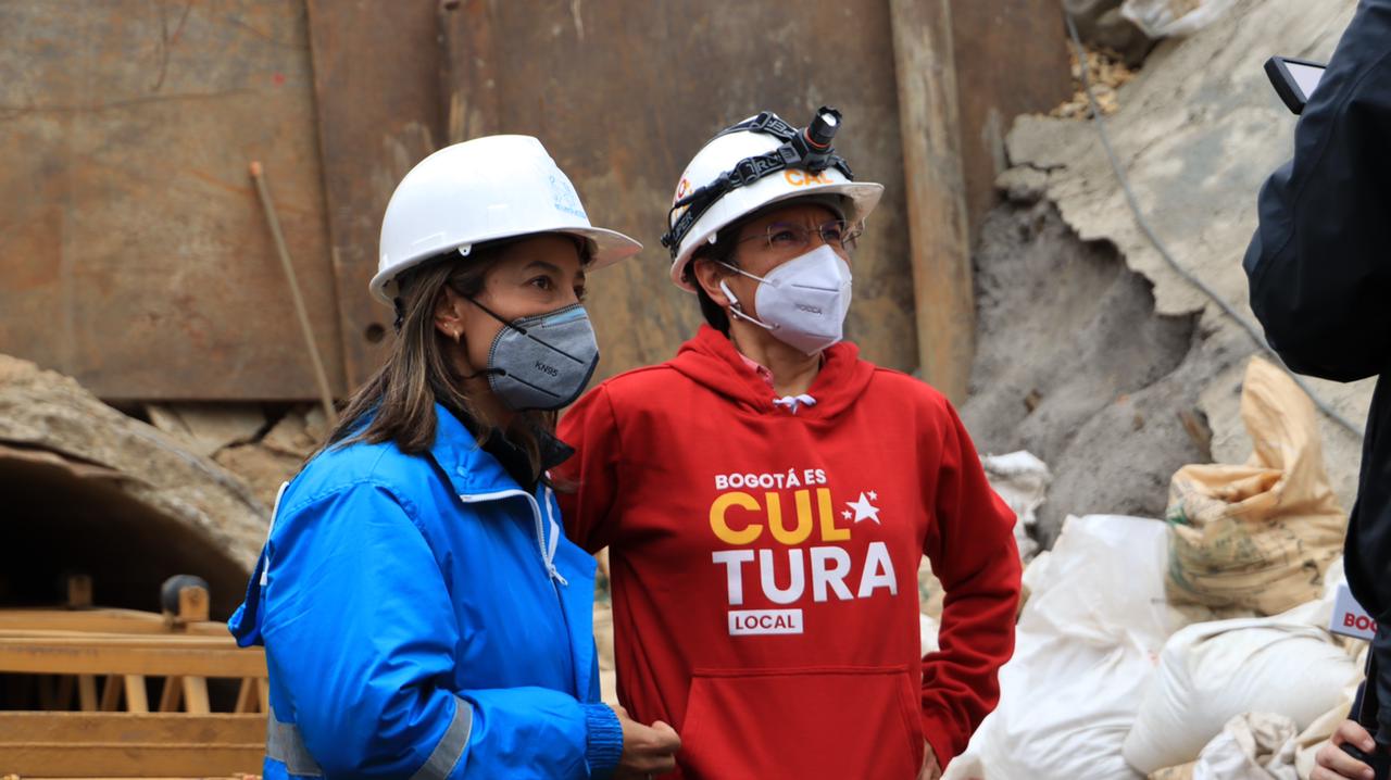 Cristina Arango, gerente del Acueducto de Bogotá y Claudia López, alcaldesa de Bogotá. Foto: Alcaldía