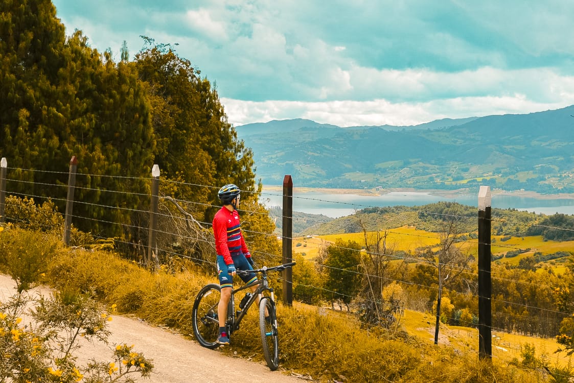 Es el recorrido en bicicleta más largo de Latinoamérica y el segundo en el mundo. Pieza: RAP-E