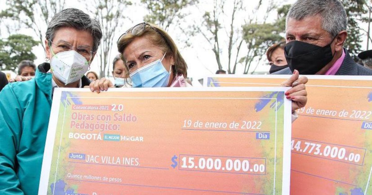 46 Beneficiarios con obras de saldo pedagógico reciben incentivos 