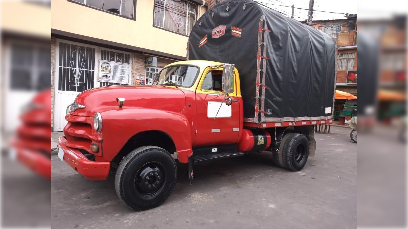 ¿Qué vehículos serán eximidos del pico y placa los sábados en Bogotá?