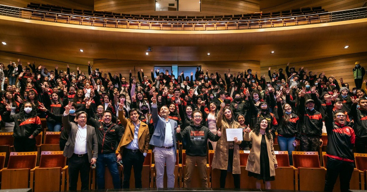 1.214 ‘Parceros por Bogotá' se graduaron como agentes comunitarios