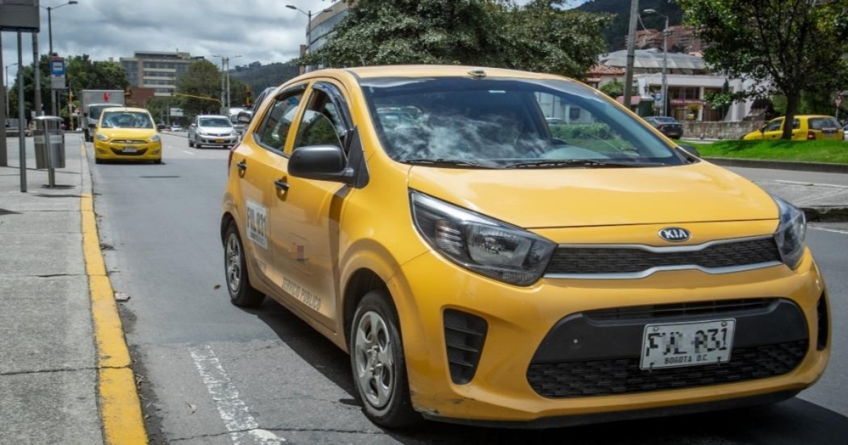 Bogotá: Cuánto cuesta el recargo de taxi desde y hacia el Aeropuerto