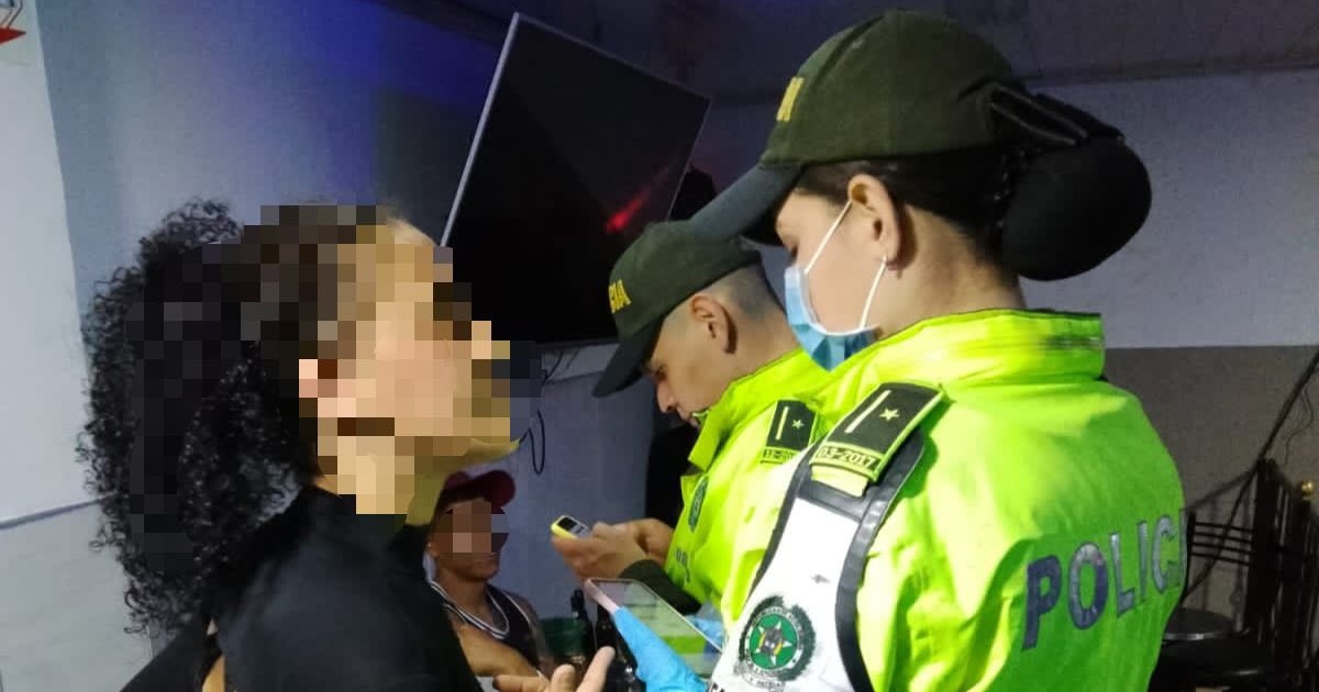 Locales cerrados y celulares recuperados tras operativo en Santa Fe