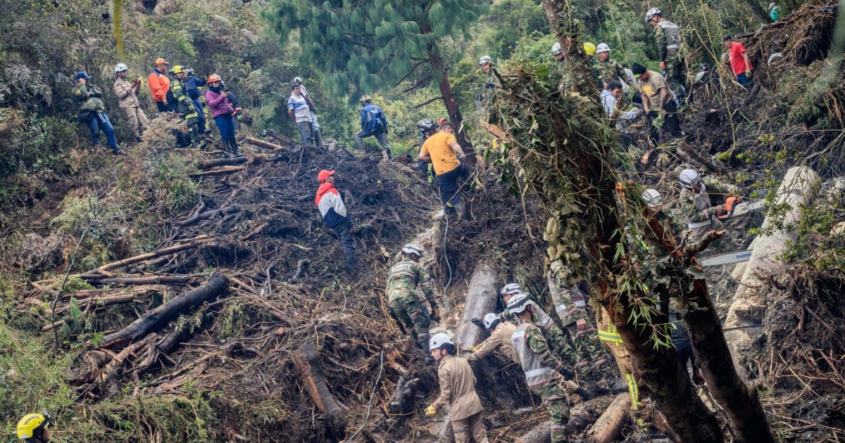 Equipos del Distrito seguirán apoyando y despejando vía a La Calera