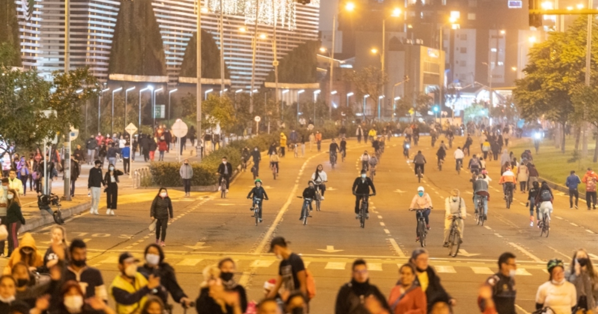 Horarios de la ciclovía nocturna este 15 de diciembre en Bogotá 