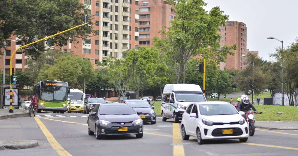 ¿Cuánto cuesta el trámite de cambio de color de un carro en Bogotá?