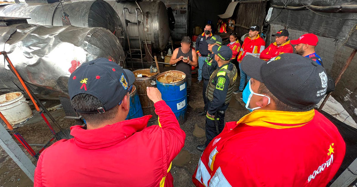 Distrito selló 12 establecimiemtos de mecánica automotriz en Bogotá