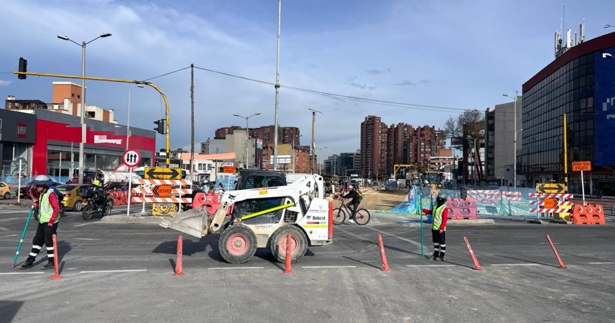 Cierres en av. Suba por obras del deprimido en intersección con cl 100