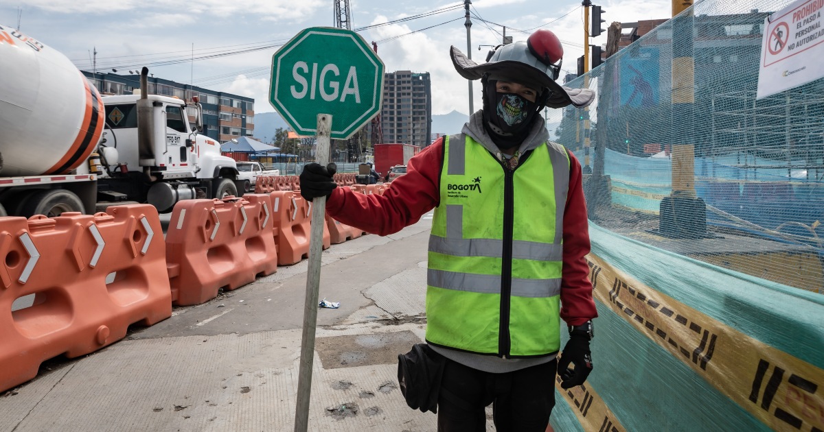 Cierre en puente vehicular de la avenida calle 127 con Autopista Norte