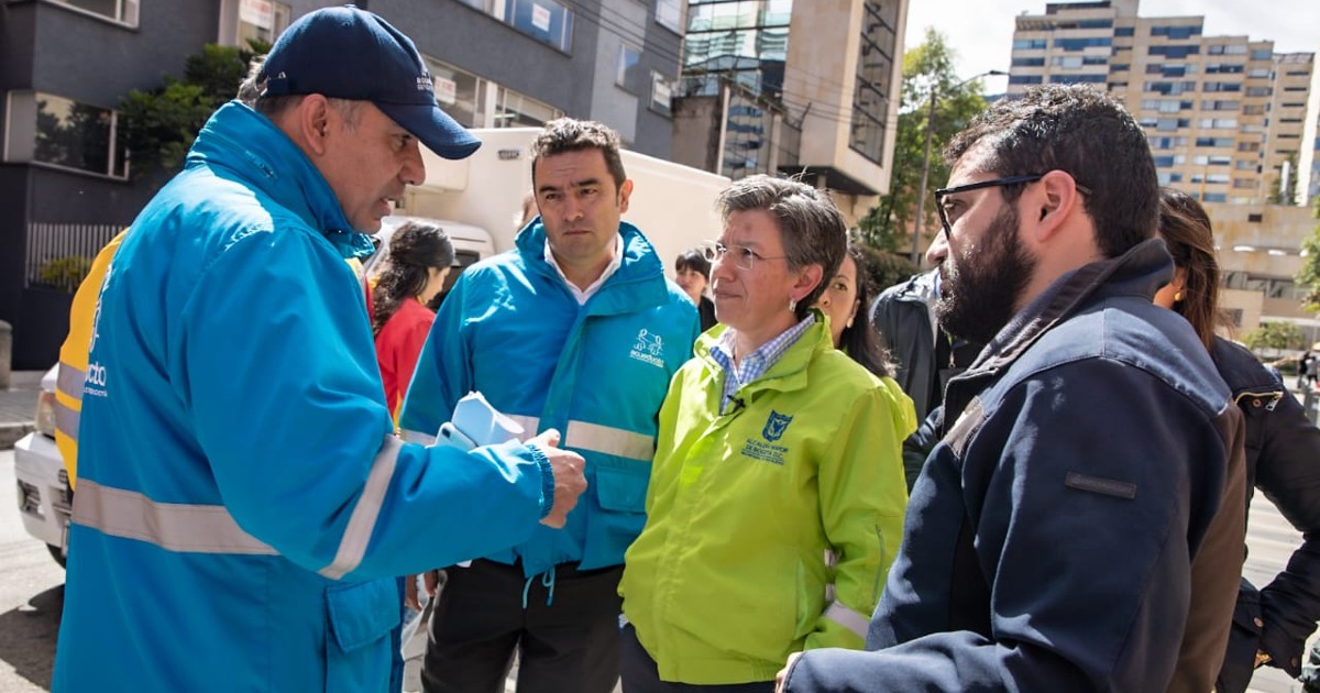 Alcaldía toma posesión de obras cl. 92 y 94; sancionará a contratistas