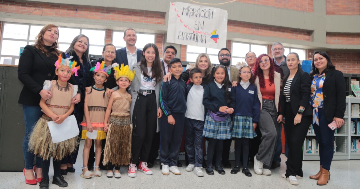 Sec. de Educación inauguró la Semana por la paz en colegios públicos 