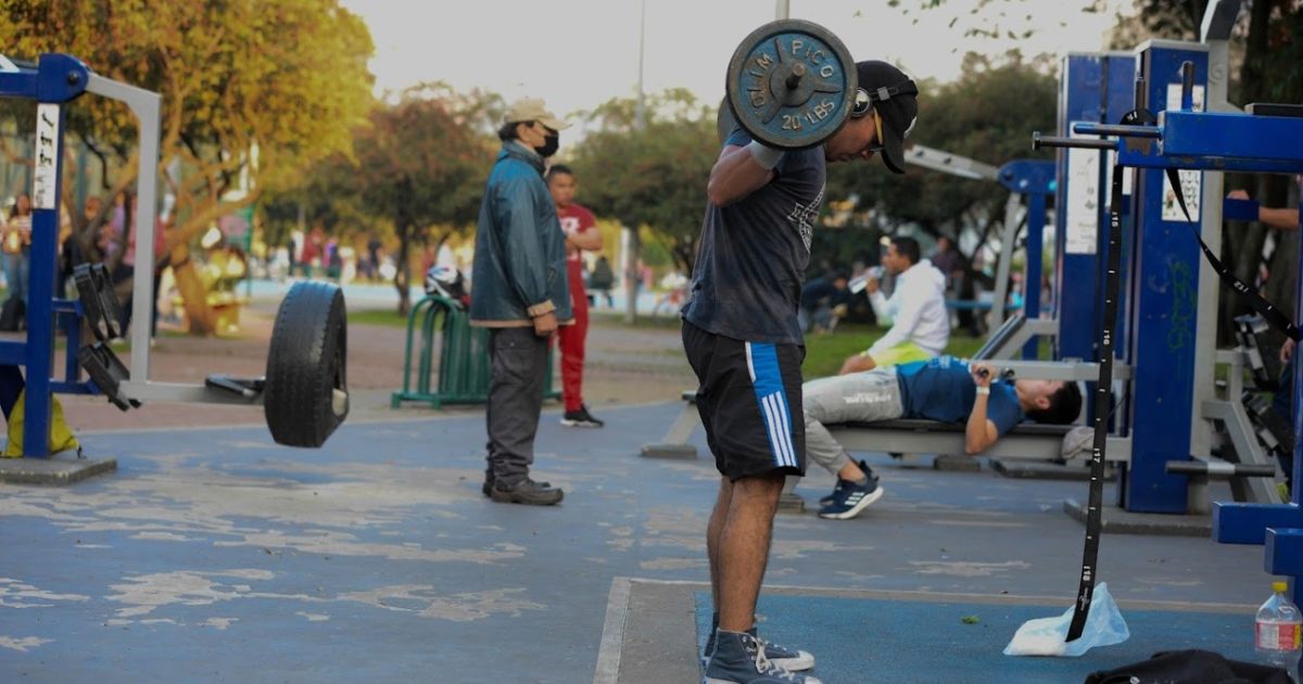 gimnasios: lugares para practicar ejercicio al aire libre y gratis 