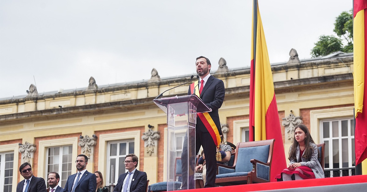  Te contamos en imágenes cómo transcurrió el día de posesión del alcalde Galán