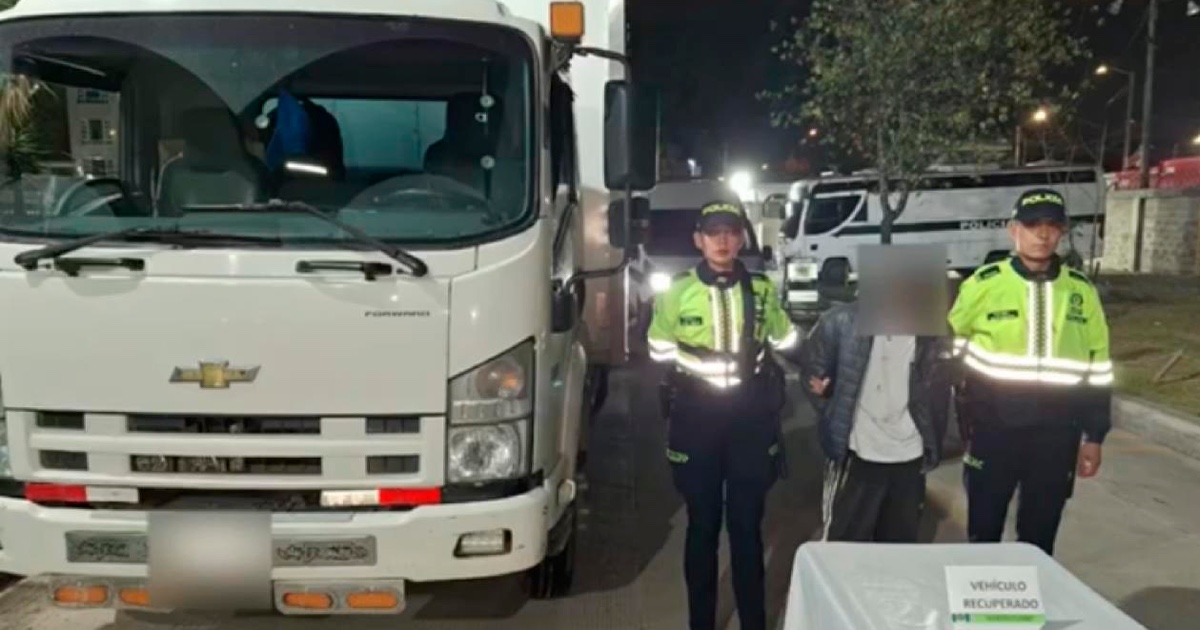 Policía captura a un hombre por hurto y recupera un camión en Kennedy 