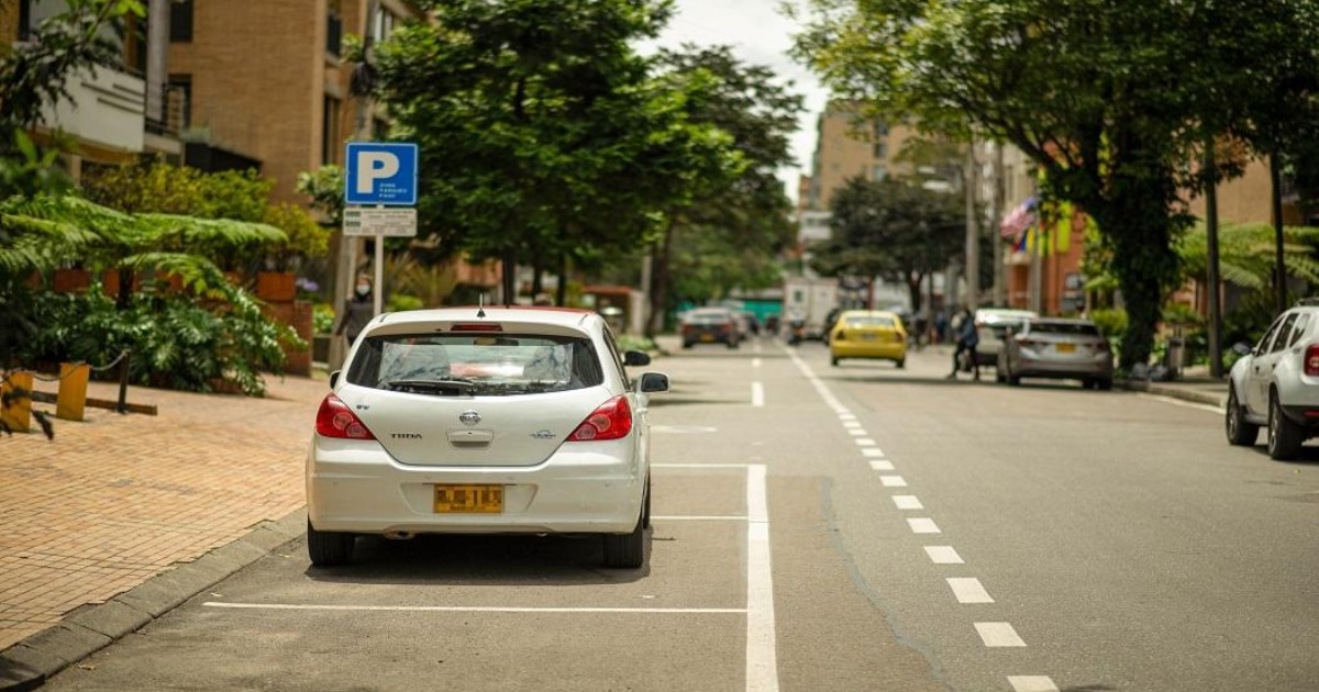 Tarifas actualizadas de las Zonas de Parqueo Pago en Bogotá