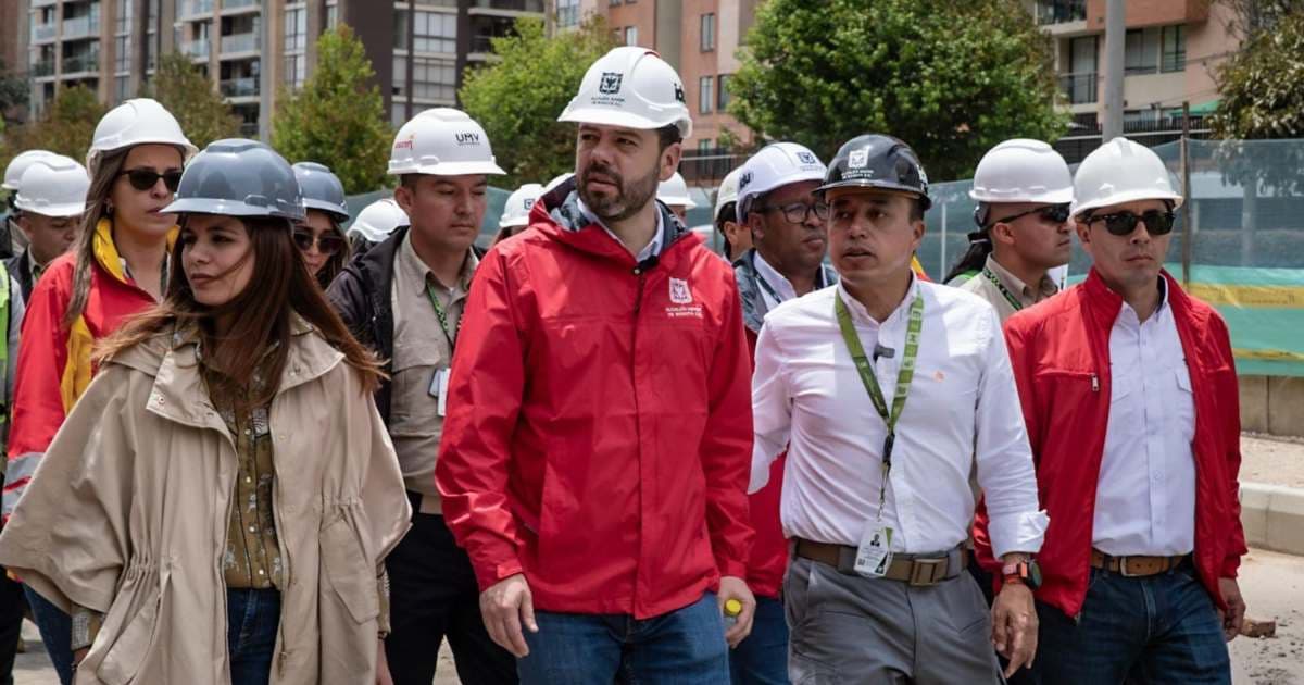 Alcalde y el Dir. IDU hicieron inspección a 3 obras de movilidad en Semana Santa