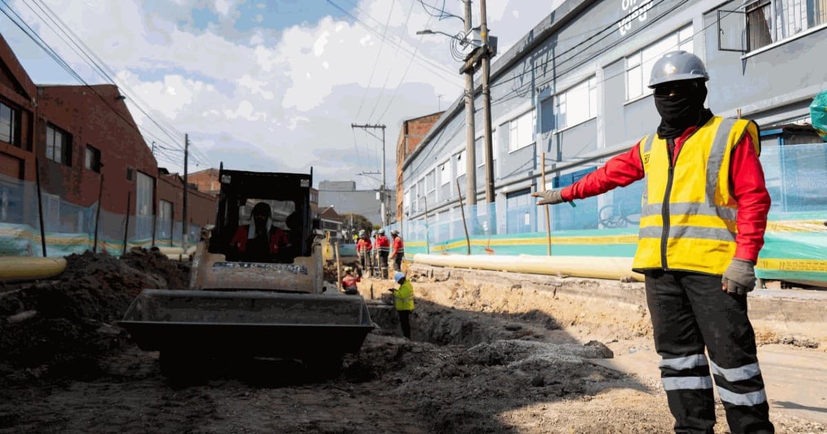 ¡Trabajo sí hay en Bogotá! Aplica a 40 vacantes en Montevideo y Puente Aranda