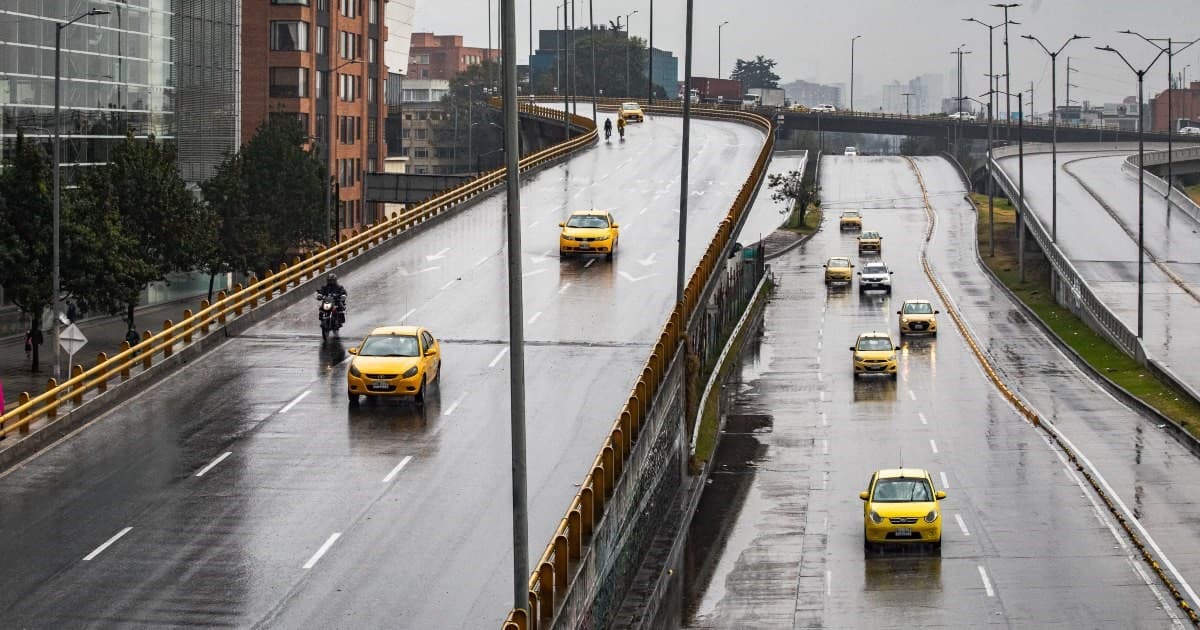 Pico y placa para taxis del 1 al 30 de abril de 2024 en Bogotá 