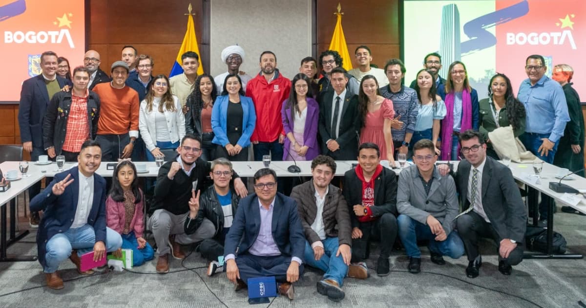 Bogotá tiene que darle un impulso mayor a la agenda joven: Alcalde 