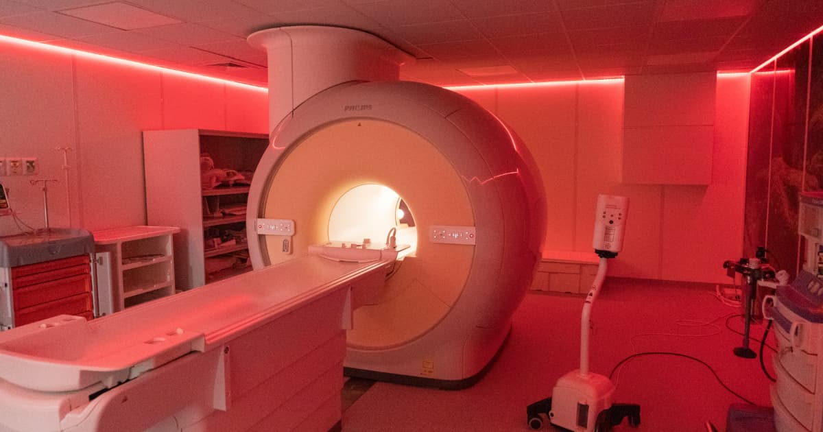 El Hospital de Bosa cuenta con el primer resonador magnético 