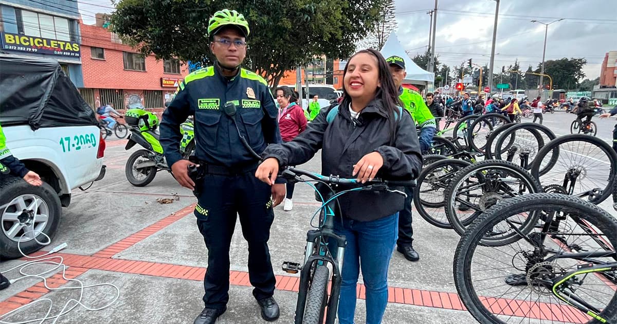 Policía entregó a ciudadanos 11 bicicletas que habían sido hurtadas en Bogotá 