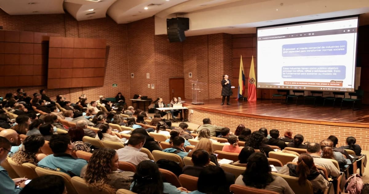 Bogotá realiza trabajo intersectorial para desincentivar el vapeo en jóvenes