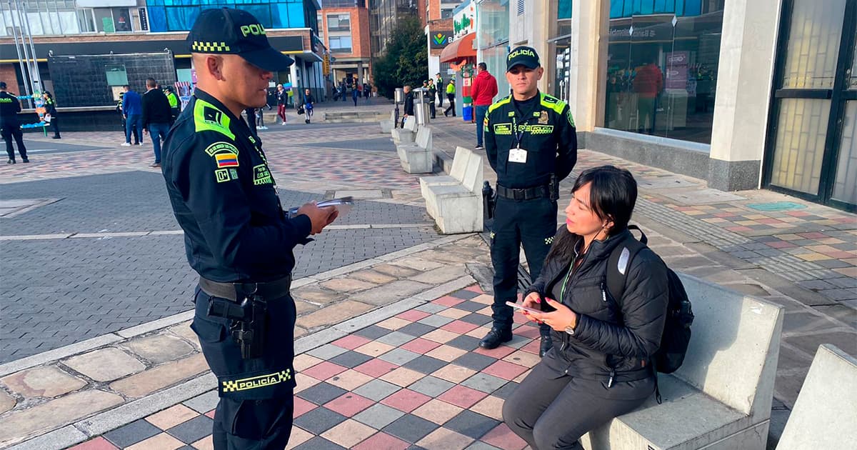 Video: ¿Cómo pedir acompañamiento policial cuando se hacen retiros de dinero? 