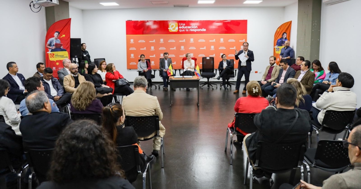 Distrito y Organizaciones Sindicales firman Acuerdo en Bogotá 