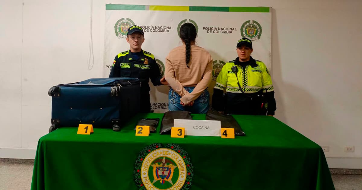 Video: Capturada en aeropuerto El Dorado de Bogotá con 3 mil dosis de drogas 