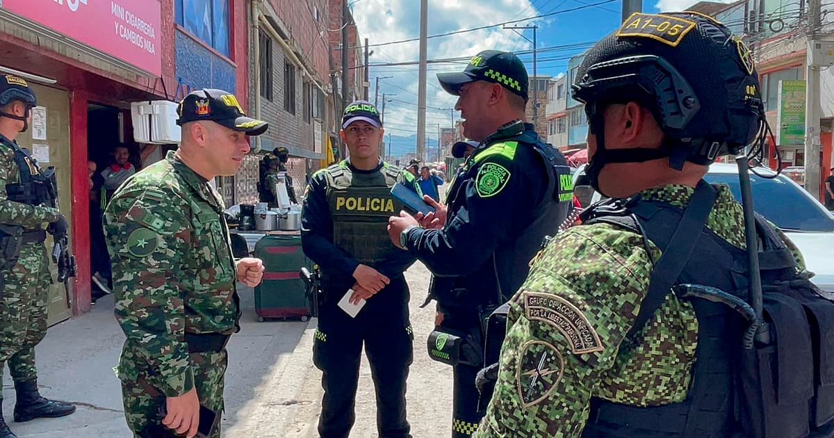 Comandos del Gaula Militar refuerzan seguridad en el barrio María Paz, Kennedy