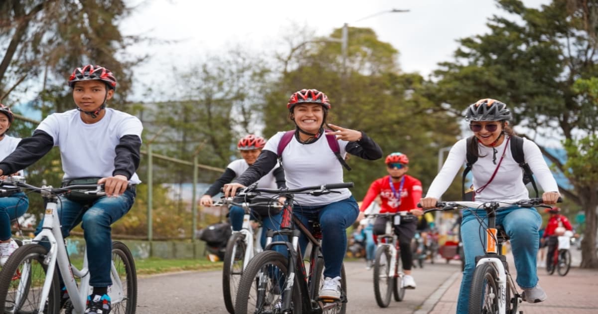 Ciclovía de Bogotá, 50 años de rutas, recuerdos, cultura y emociones