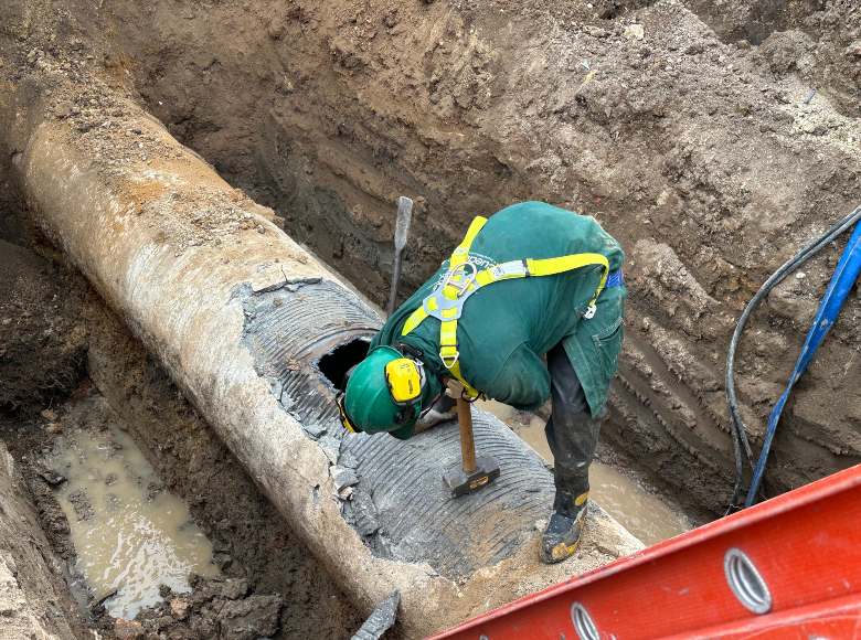 Racionamiento agua Bogotá: obra válvula mejora servicio Ciudad Bolívar