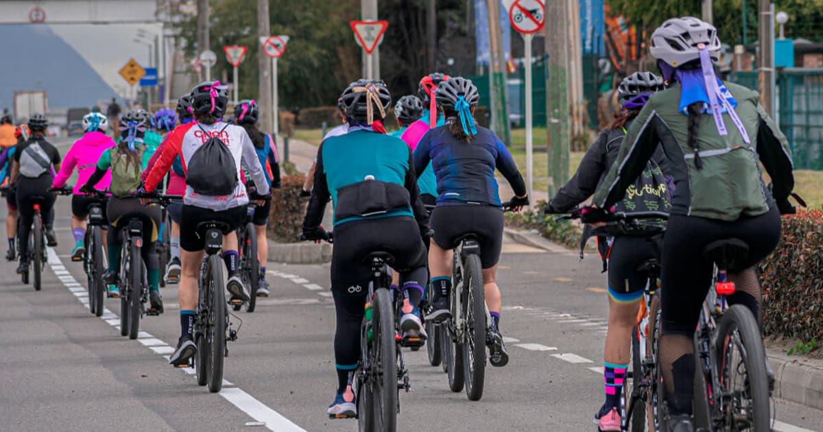 Inscríbete en la convocatoria Exposición Participativa Mujeres en Bici del IDPC