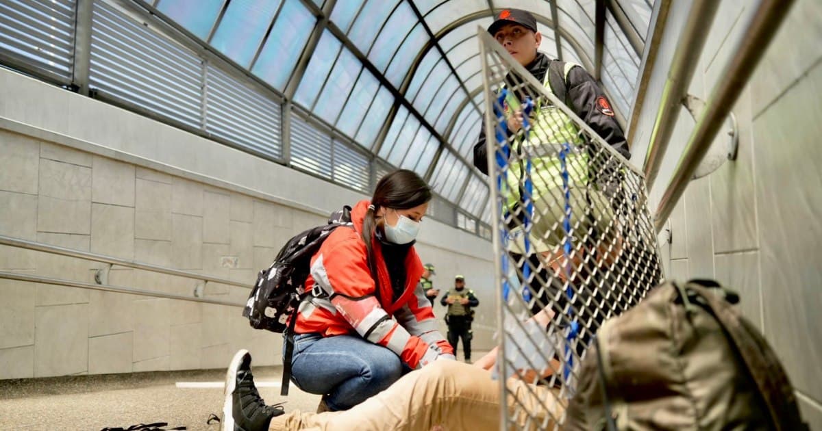 Simulacro Distrital de Atención a Emergencias estación Ricaurte Bogotá 