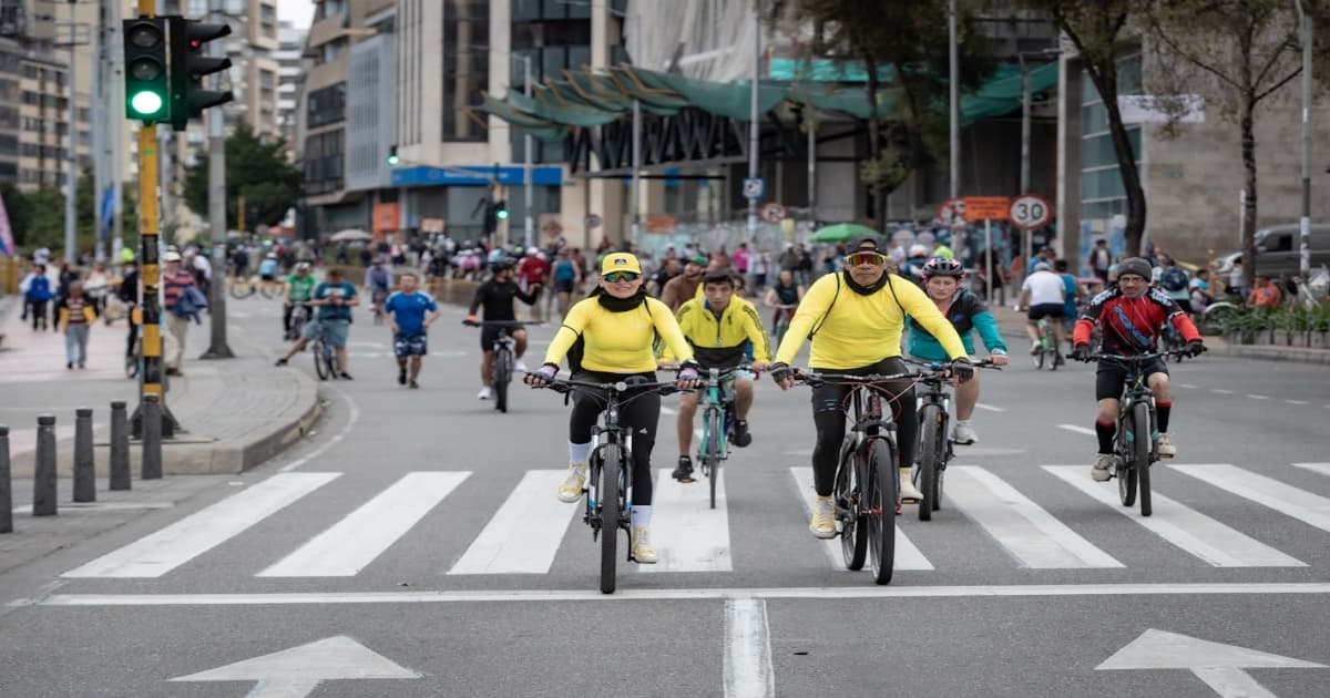 La Ciclovía, el corazón vivo de una Bogotá en movimiento