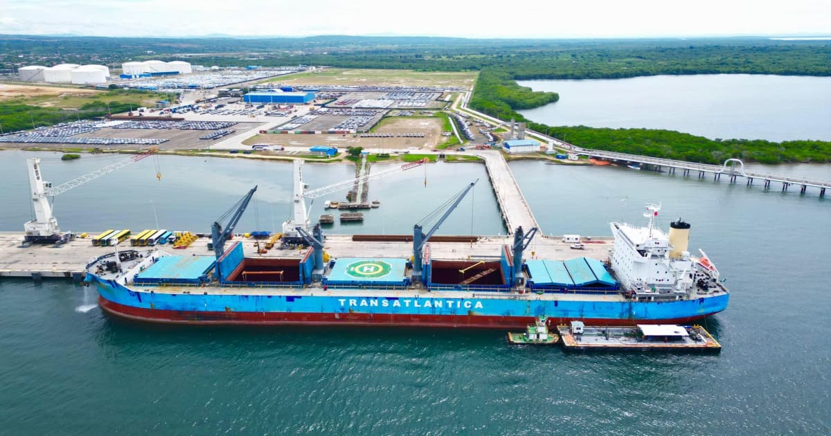 Llegaron a Puerto Bahía, Cartagena los rieles de la Línea 1 del Metro