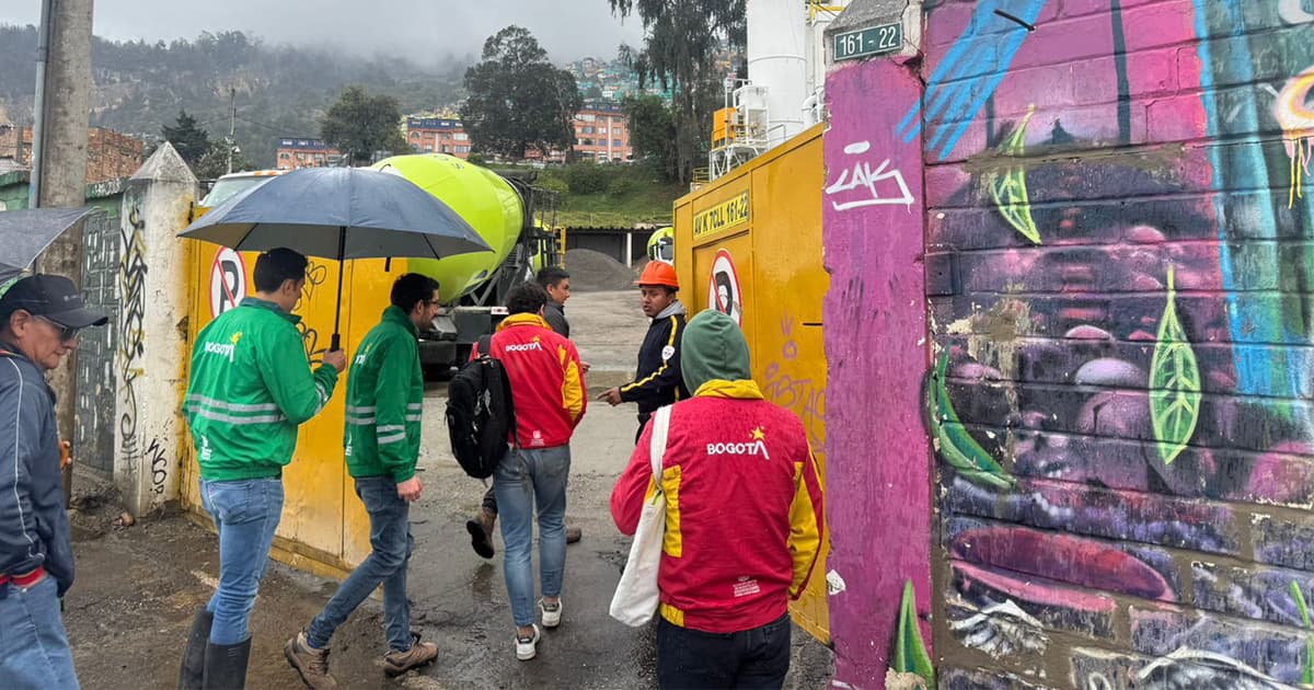 Operativos en la carrera séptima para verificar vertimientos de materiales